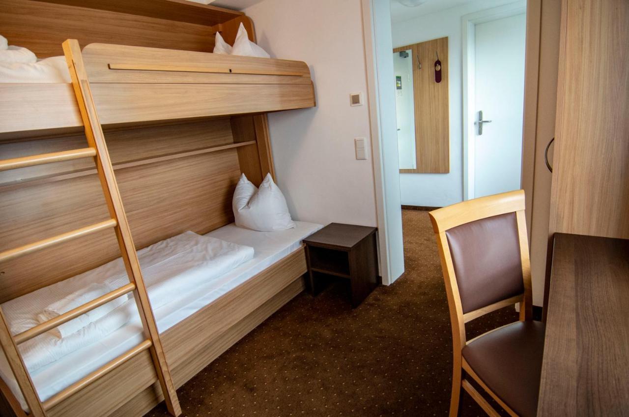 Ausbildungshotel St. Theresia München Eksteriør billede
