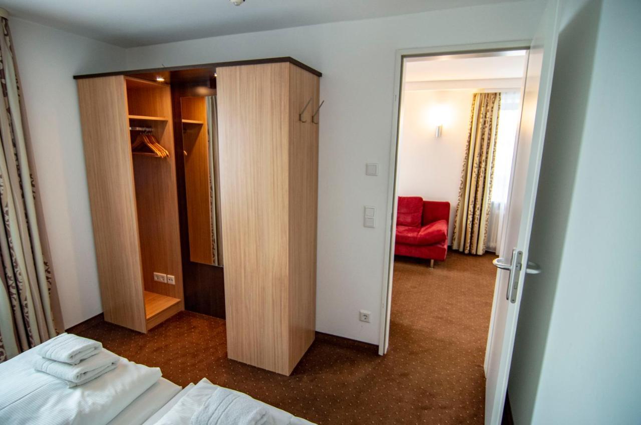 Ausbildungshotel St. Theresia München Eksteriør billede