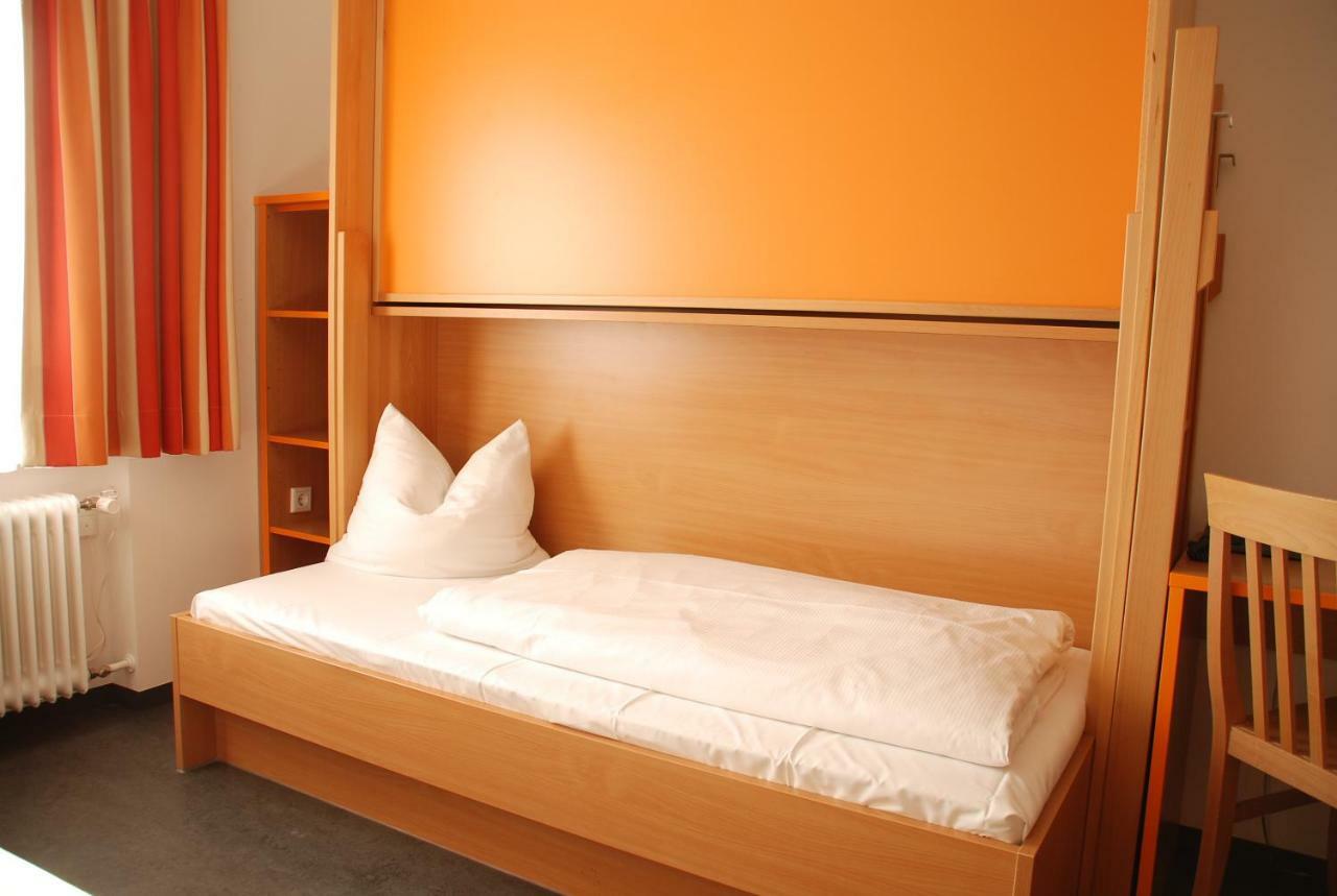 Ausbildungshotel St. Theresia München Eksteriør billede